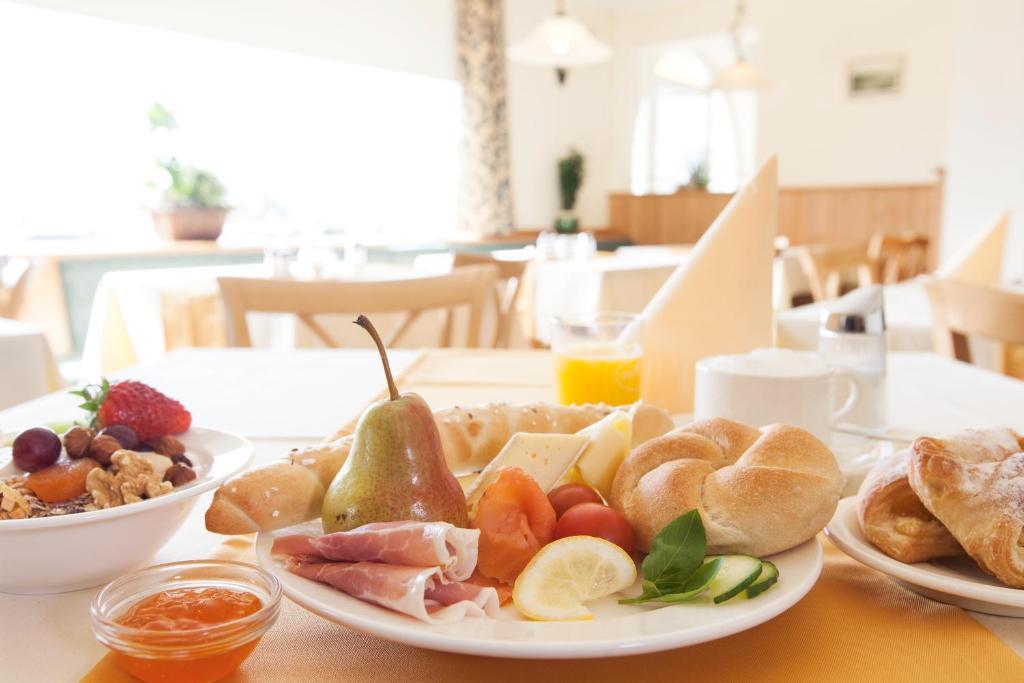 Hotel Altmuensterhof Екстериор снимка