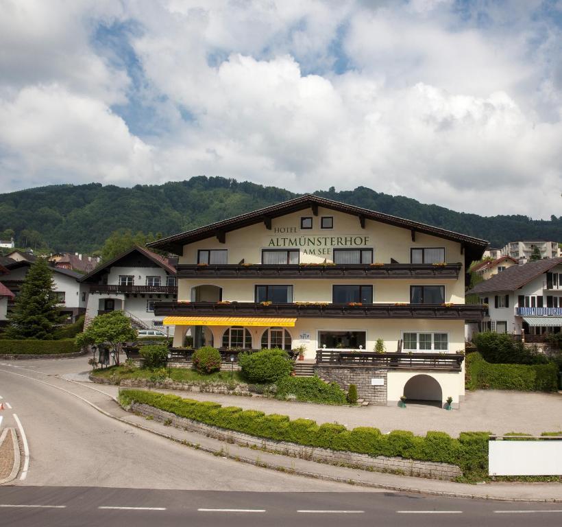 Hotel Altmuensterhof Екстериор снимка