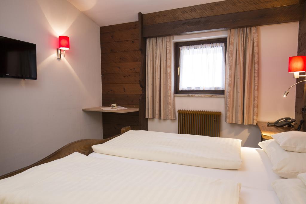 Hotel Altmuensterhof Екстериор снимка